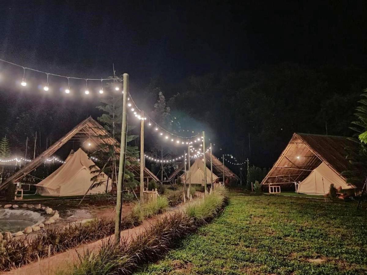Yellowstone Camps Resort Khao Yai Pak Chong Extérieur photo