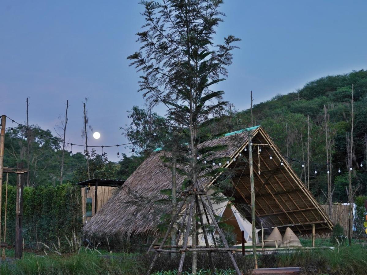 Yellowstone Camps Resort Khao Yai Pak Chong Extérieur photo